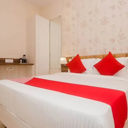Hotel Fabhotel Grand Heritage - Nr Bkc