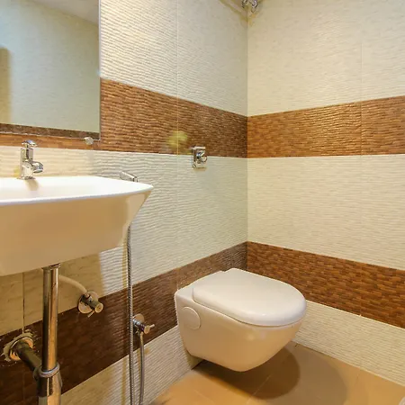Townhouse Andheri Sakinaka Metro Formerly Hotel 3*