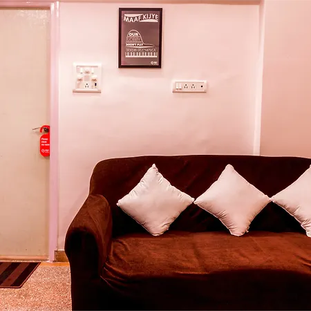 Oyo Powai View 3*