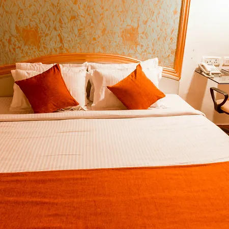 Oyo Powai View Hotel 3*