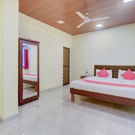 Oyo 41894 Vaishnavi Residency 3* Mumbai