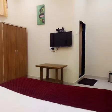 Hotel Golden Lake Mumbai