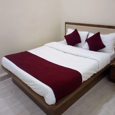 Golden Lake Hotel Mumbai