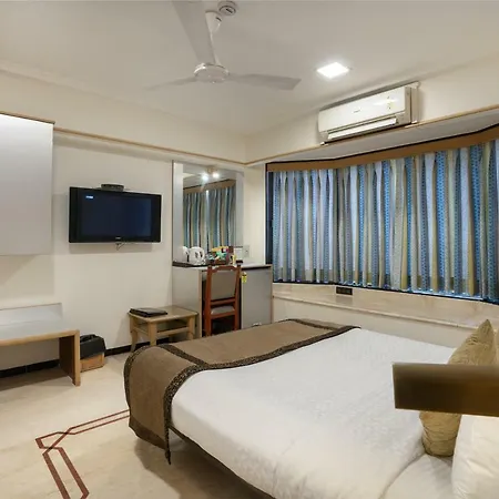 Executive Enclave Hotel