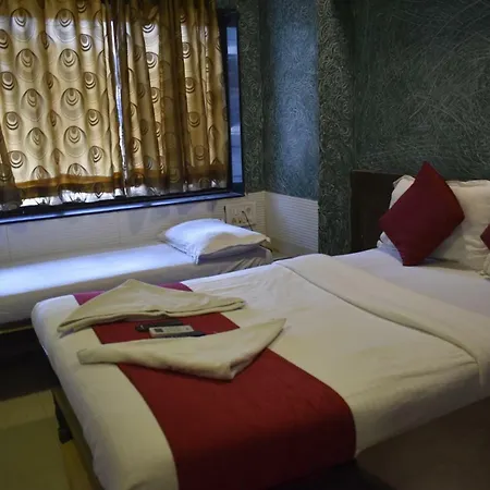 Hotel Arma Court - Near Us Embassy, Bkc