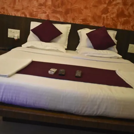 Arma Court - Near Us Embassy, Bkc Hotel 2*