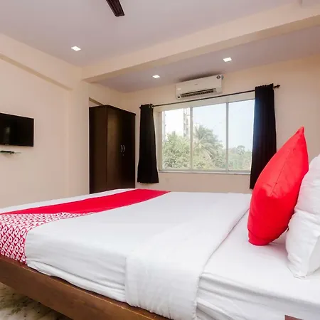 Oyo 5012 View Residency 3*