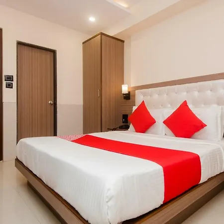 Oyo 6719 Atlas Grand Mumbai