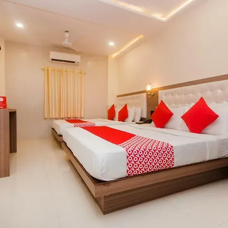 Hotel Oyo 6719 Atlas Grand 3*