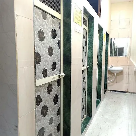 Bed & Breakfast Mabrook Mumbai