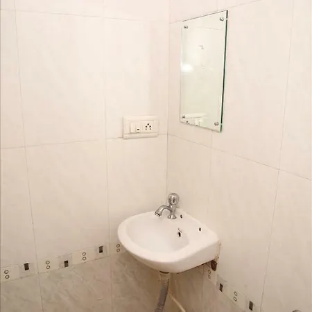 Guest house La-bella Mumbai