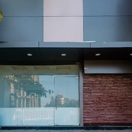 Hotel Fabexpress Embassy - Nr Bkc 3*