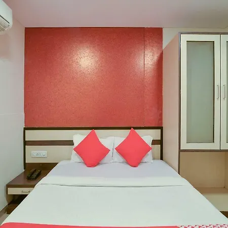 Minerva Residency Hotel *
