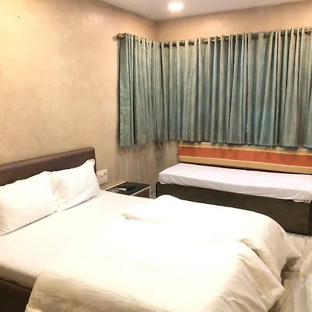 Dev Shelters 6 Hotel 2*