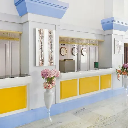 Hotel Townhouse Royal Palms
