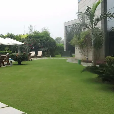Hyatt Regency International Airport Hotel