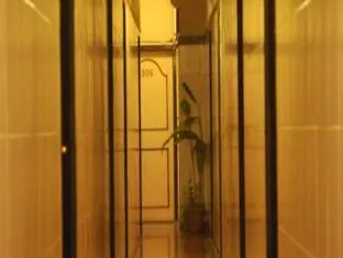 Hira Palace Hotel 2*