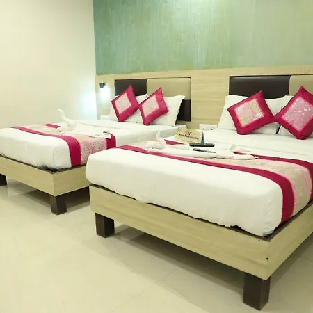 Hotel Plaza Executive - Near Bkc 3*