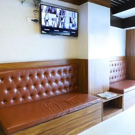 Hotel Plaza Executive - Near Bkc