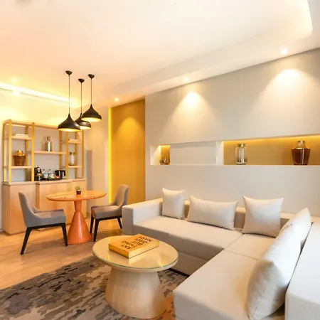 The Park Juhu Hotel 4*