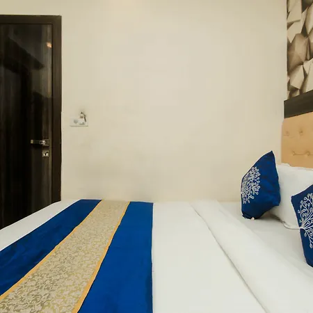 Hotel Palace Residency Near Lokmanya Tilak Terminus Mumbai