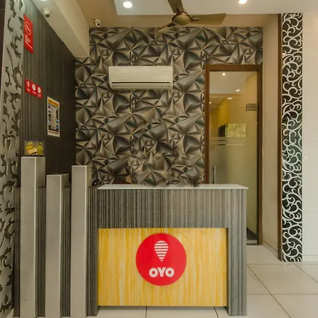 Palace Residency Near Lokmanya Tilak Terminus Hotel