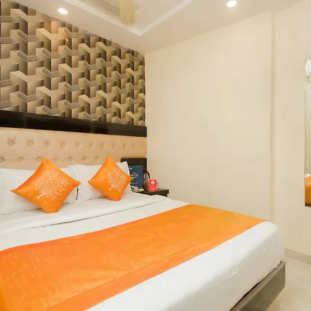 Palace Residency Near Lokmanya Tilak Terminus