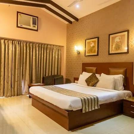 Express Hotel 3*