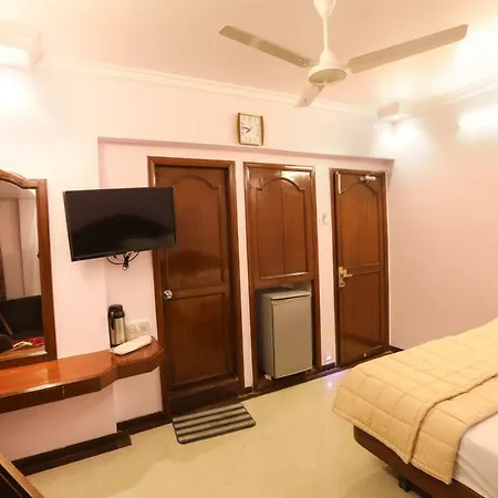 Sagar Hotel *