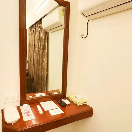 Sagar Hotel *