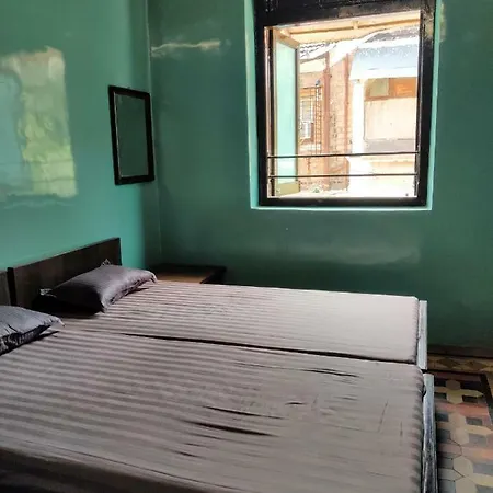 Hebbar's Heritage Hostel Mumbai