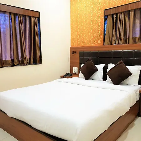 Hotel Hexa Royal Elite 3*