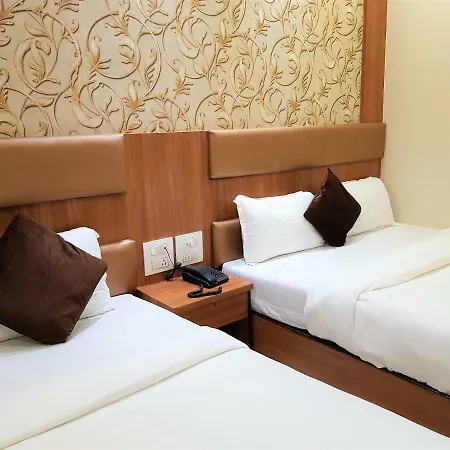 Hotel Hexa Royal Elite 3*