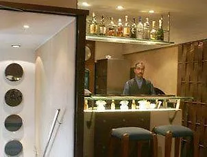 Diplomat, Colaba