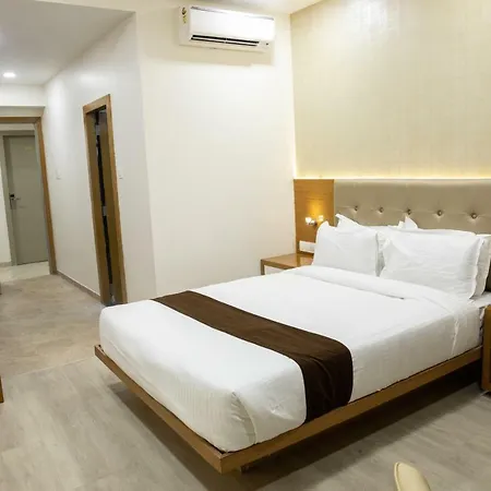Hotel Grace Galaxy Mumbai