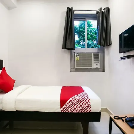 Oyo Flagship 38540 Hotel Shangrila Flagship Saver Mumbai