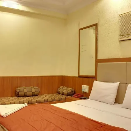 Lucky Bandra 3* Mumbai
