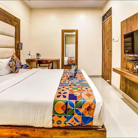 Oyo 9187 Adlon International Mumbai