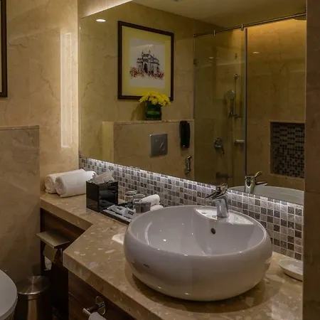 The & Powai 4*