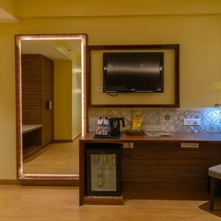 The & Powai Hotel 4*