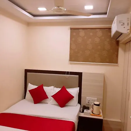 Hotel Happyland Mumbai