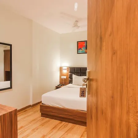 Deluxe Residency 3* Mumbai