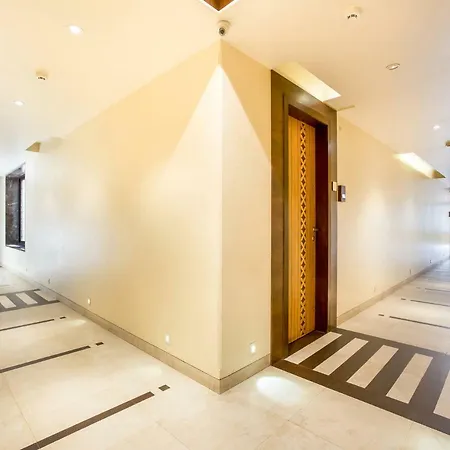 Capital O 36119 Royal Garden & Lawns 3* Mumbai