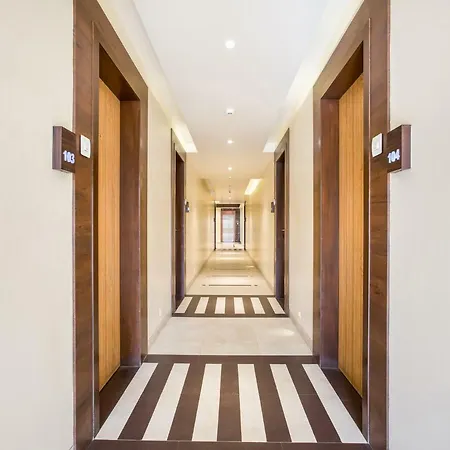 Capital O 36119 Royal Garden & Lawns Hotel Mumbai