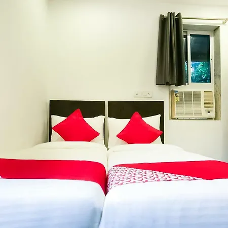 Oyo Flagship 38540 Hotel Shangrila Flagship Saver 3* Mumbai