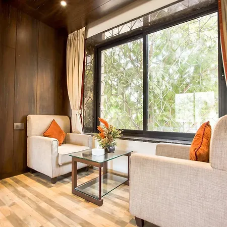 Capital O 36119 Royal Garden & Lawns 3* Mumbai