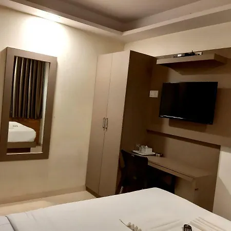 Royal Comfort 3* Mumbai