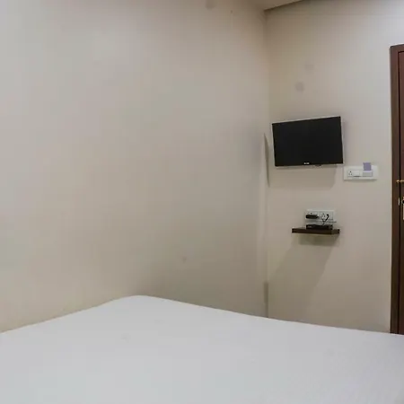 Oyo Flagship 13885 Metro Residency Hotel
