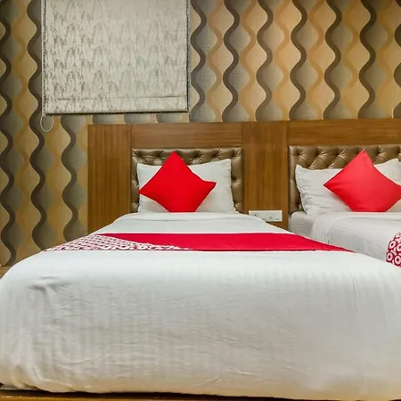 Arton Hotel 3*