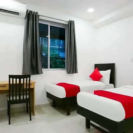 Oyo Flagship 38540 Hotel Shangrila Flagship Saver Mumbai